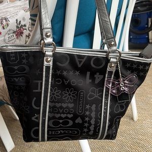 Coach Tote